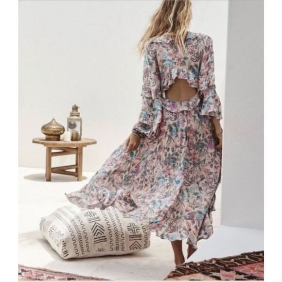 Spell Sayulita Dress Musk-Size MEDIUM - Picture 10 of 16